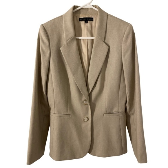 ANTONIO Melani Two Button Blazer - Picture 1 of 5